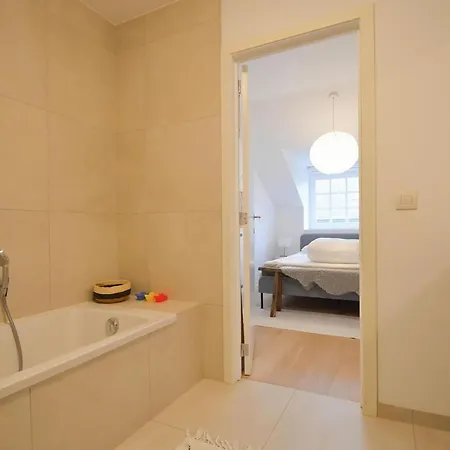Apartment East App 0202 With Prime Location